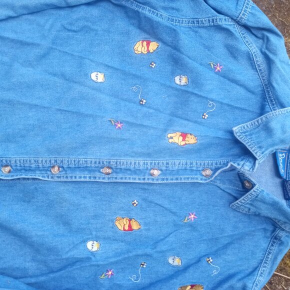 Vintage 90’s Denim  Winnie The Pooh Buttondown - Picture 11 of 16